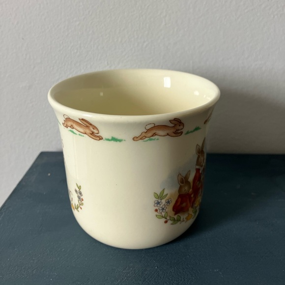 Bunnykins Royal Doulton “celebrate your christening” mug - Picture 4 of 6